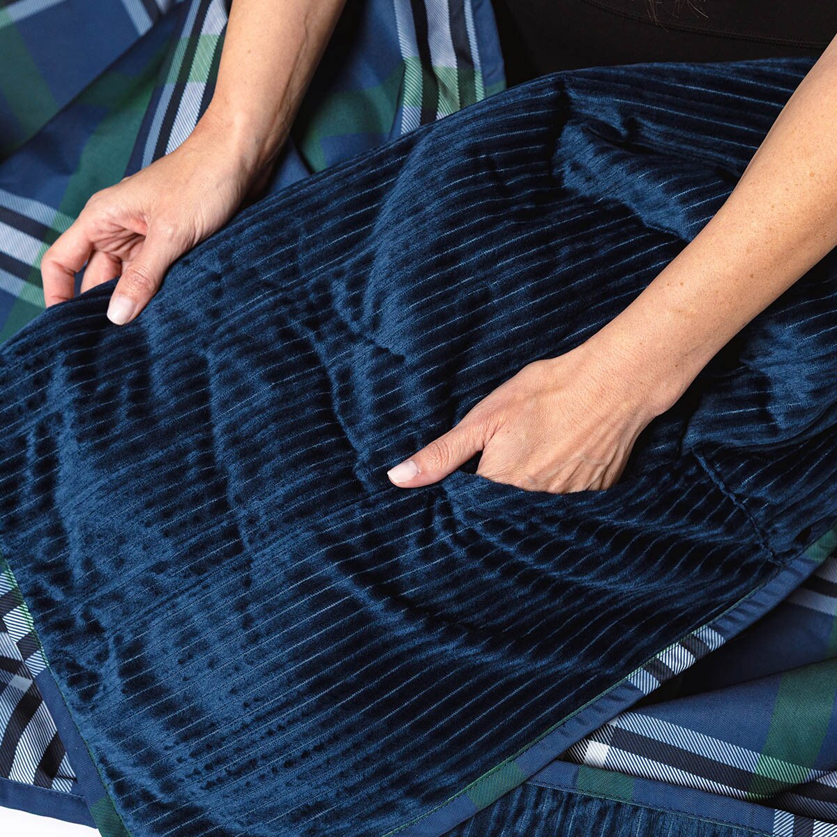 Beddy's stadium blanket tartan